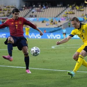 Euro PICS: Sweden stifle Spain in goalless draw