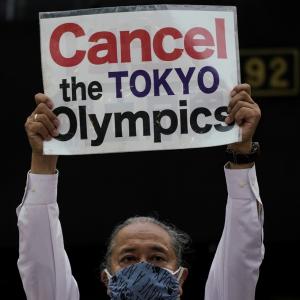 Tokyo doctors call for cancellation of Olympics
