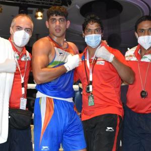 Asian Boxing: Gold for Sanjeet; silver for Amit, Shiva