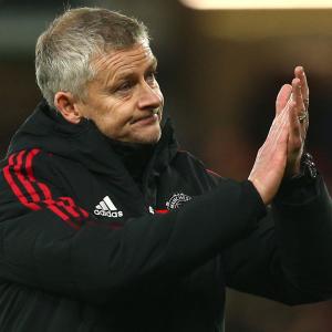 Manchester United sack manager Solskjaer