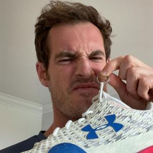 Murray reunited with wedding ring, stinky shoes