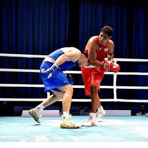 Boxing World C'ships: Narender Berwal enters last 16