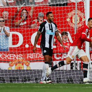 PICS: Ronaldo scores on second Manchester United debut
