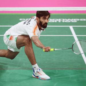 CWG: India sign off with silver in mixed team b'minton