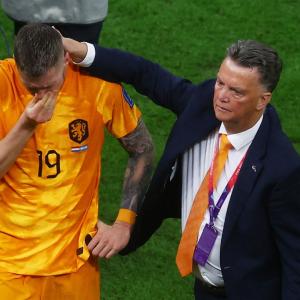 Van Gaal hails players' effort; bemoans penalty misses