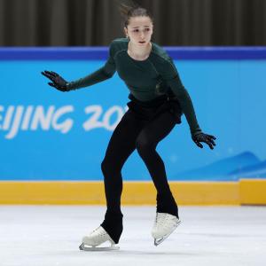 Winter Olympics: Russian Valieva cleared to compete