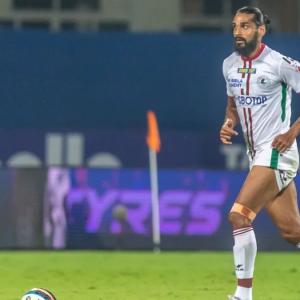 Football ace Jhingan apologises for sexist comment