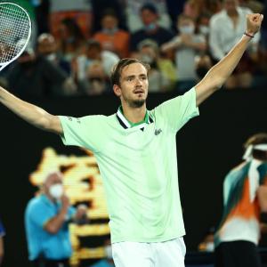 Medvedev takes down Tsitsipas to set up Nadal final