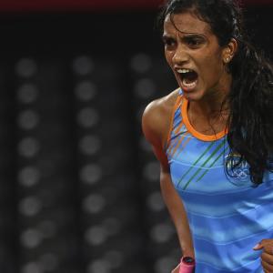 Sindhu canters into Singapore Open final