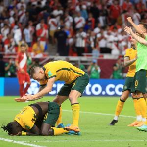 Australia stun Peru to qualify for Qatar 2022 WC