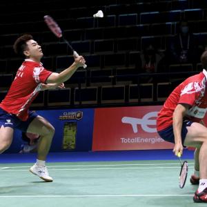 Four Chinese shuttlers temporarily banned by BWF