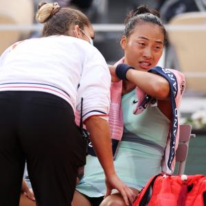 Menstrual cramps wreck Zheng's French Open dream