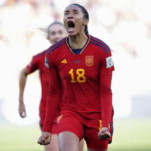 Women's World Cup: Spain, Sweden in last four