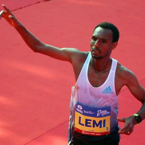 Lemi, Haymanot set course records in Mumbai Marathon
