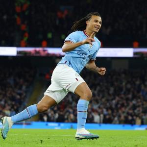 FA Cup: Man City oust Premier League leaders Arsenal