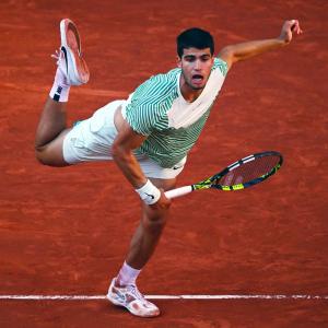 French Open PIX: Alcaraz, Djokovic power into quarters