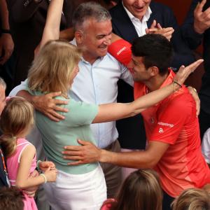 Djokovic grateful for 'tennis mother', 'tennis father'