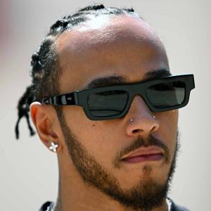 Bahrain GP: Hamilton exempted from jewellery ban