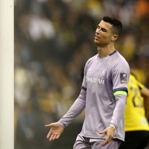 Booked, subbed and goalless! Rough night for Ronaldo