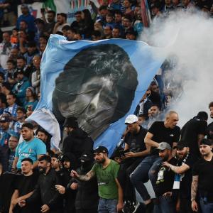 Napoli revive Maradona memories