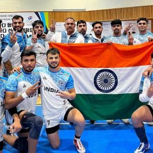 India set up semis clash with Pak in men's kabaddi