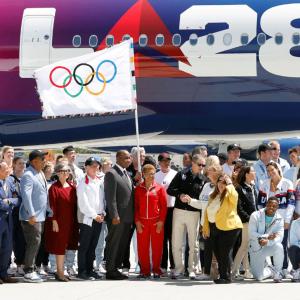 Olympic flag arrives in Los Angeles!