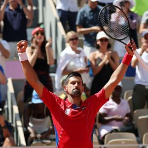 Olympics PIX: Djokovic eases past error-prone Nadal