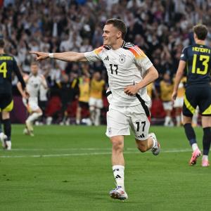 Euro '24 PIX: Germany hand Scotland nightmare start