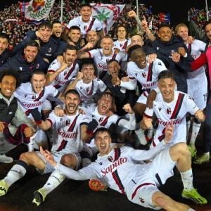 Soccer PIX: Bologna cement top four spot