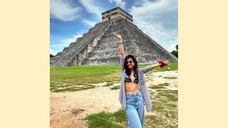 Mithila Meets A 'Wonder' In Mexico