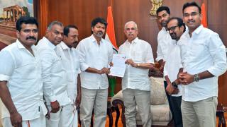 'TN Guv Within Constitutional Rights To Reject Vijay'