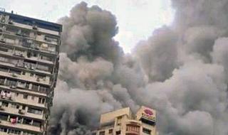 6 dead, 23 injured in massive fire at Mumbai high-rise