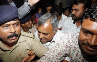 HC acquits ex-BJP MP in RTI activist's murder case