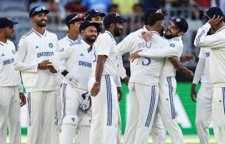 The Stumps Show Day 1, Perth Test