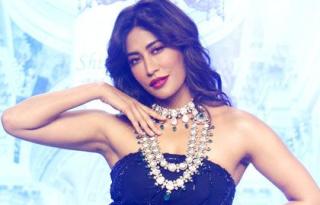 Can There Be Anyone As Hot As Chitrangda in Black? 