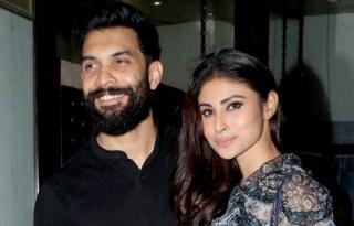 Who Are Mouni-Suraj Partying With?