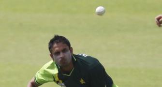 Pakistan's Rehman concedes eight runs without bowling a ball!