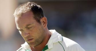 Kallis turns to oxygen chamber for fast recovery