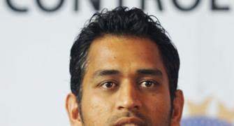 Dhoni gets 2-ODI ban for slow over-rate in Nagpur