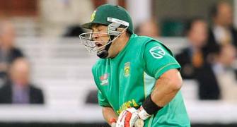 Images: Proteas edge past Kiwis