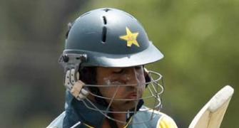 Malik in trouble for batting order complaint