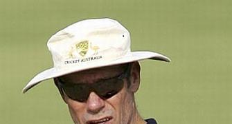 England bring in Buchanan to plot Ashes win