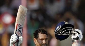 Tendulkar hits first 200 in ODIs, congratulate him
