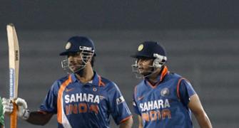 Dhoni unhappy with frontline bowlers' showing