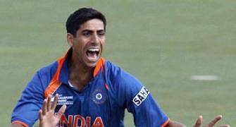 India crush Sri Lanka to win Asia Cup