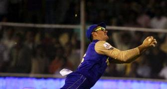 Injury forces Smith, Mascarenhas out of IPL 3