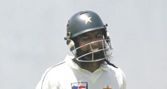Mohammad Yousuf retires from international cricket