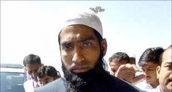 Mohammad Yousuf retires from all forms of cricket