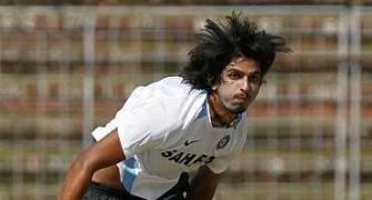 Ishant fit for 1st Test; team management rules out substitution