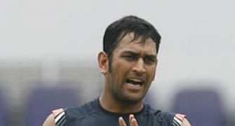 Dhoni eases pressure of teammates ahead of WC selection